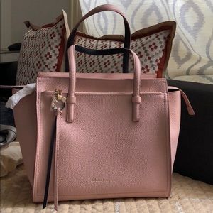 salvatore ferragamo amy